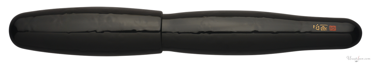 Danitrio Sakura-nuri in Black on Hyotan Fountain Pen