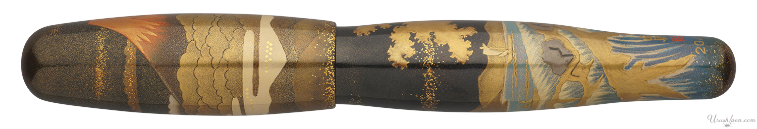 Danitrio Red Fuji & The Sea Maki-E on Hyotan Fountain Pen