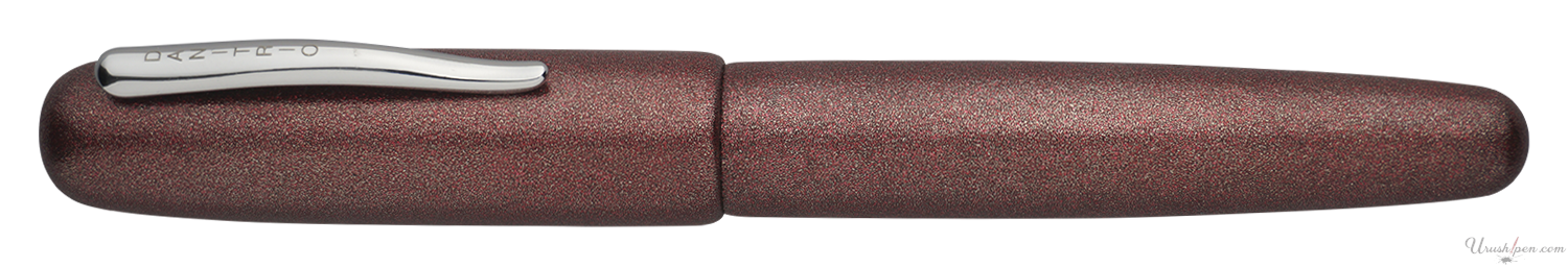 Danitrio Ishimeji in Dark Red on Takumi Fountain Pen