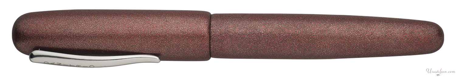 Danitrio Ishimeji in Dark Red on Takumi Fountain Pen