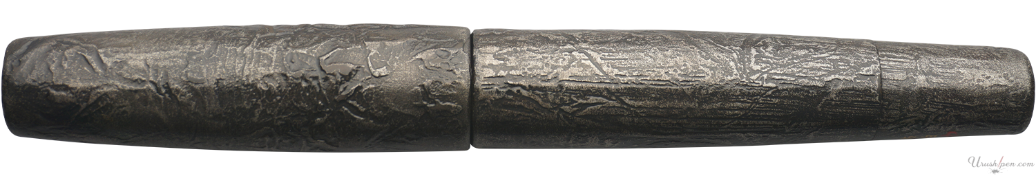 Danitrio Pine Patterns (Black Texture) on Mikado Fountain Pen