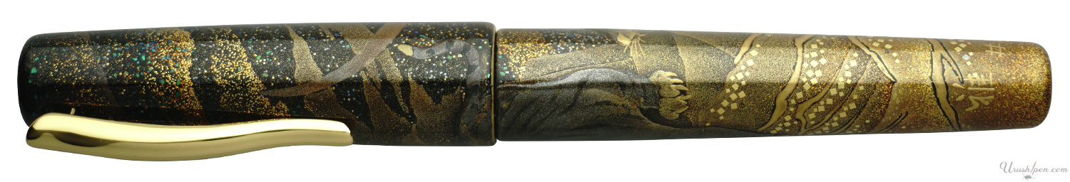 Danitrio Crouching Tiger Maki-e on Takumi Fountain Pen