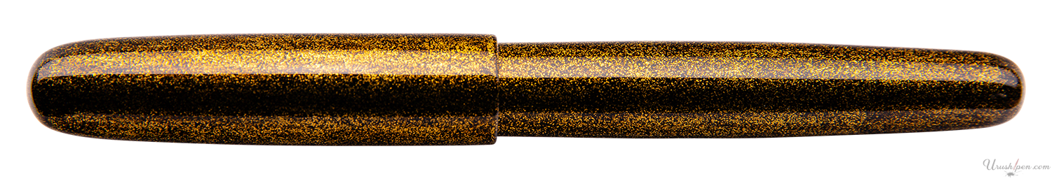 Danitrio Nashiji-nuri in Gold on Densho Fountain Pen