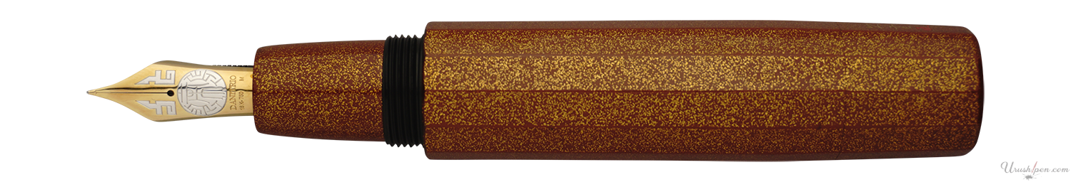 Danitrio Nashiji-nuri in Cedar Brown on Junikaku Fountain Pen