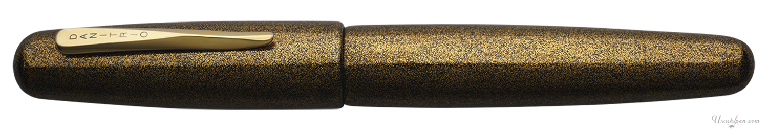 Danitrio Nashiji-nuri in Gold on Mikado Fountain Pen