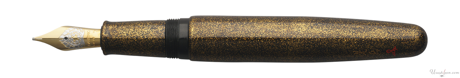 Danitrio Nashiji-nuri in Gold on Takumi Fountain Pen