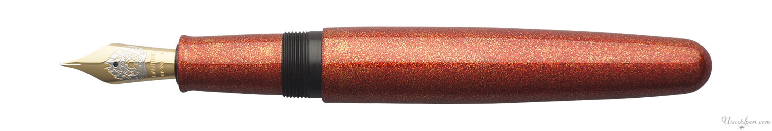 Danitrio Nashiji-nuri in Red on Takumi Fountain Pen