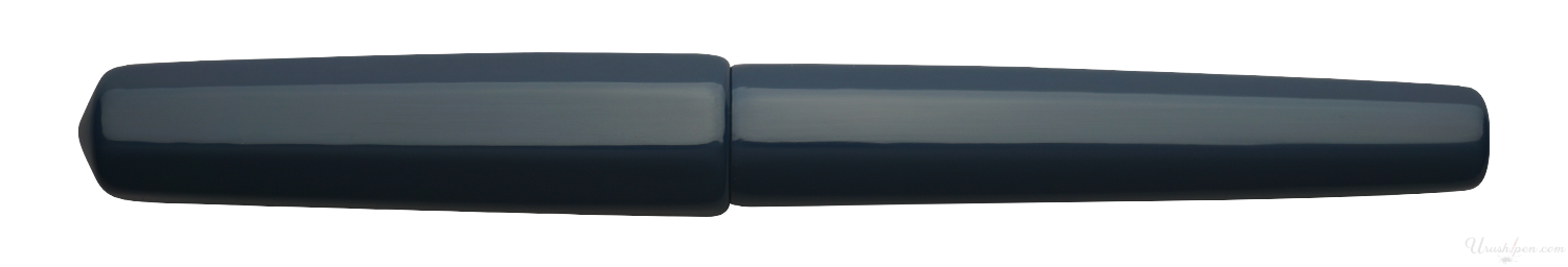 Danitrio Roiro-migaki in Dark Blue on Hakkaku Fountain Pen