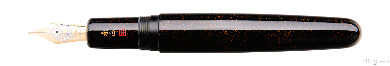 Danitrio Tame-nuri in Black with Gold Togidashi on Takumi Fountain Pen