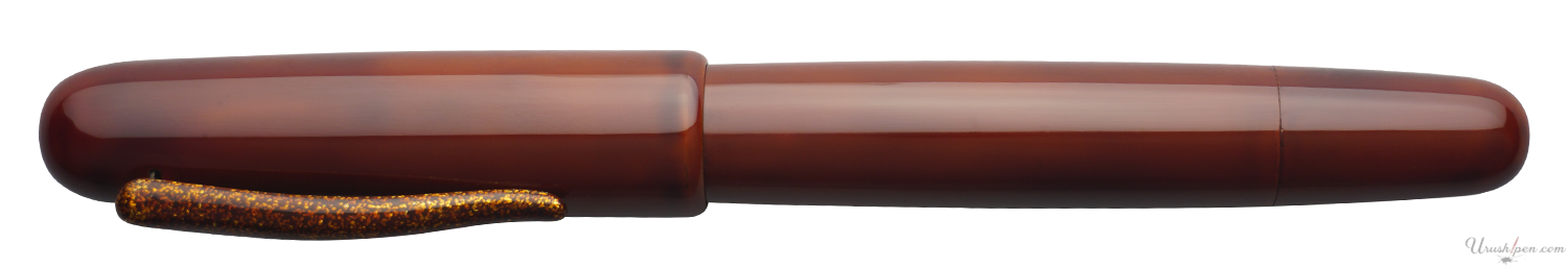 Danitrio Tame-nuri in Bengara Red on Densho Fountain Pen