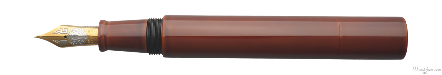 Danitrio Tame-nuri in Bengara Red on Genkai Fountain Pen