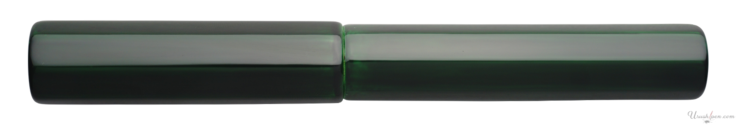 Danitrio Tame-nuri in Green on Sho-Hakkaku Fountain Pen