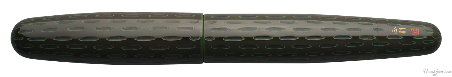 Danitrio Kama-nuri in Green on Mikado Fountain Pen