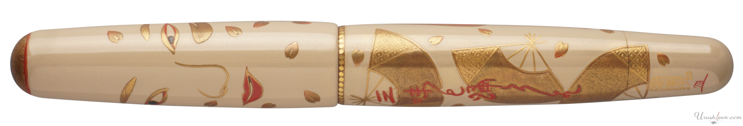 Danitrio Mariko Maki-E on Mikado Fountain Pen