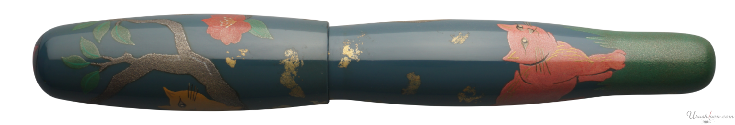 Danitrio Two Cats Maki-E on Hyotan Fountain Pen