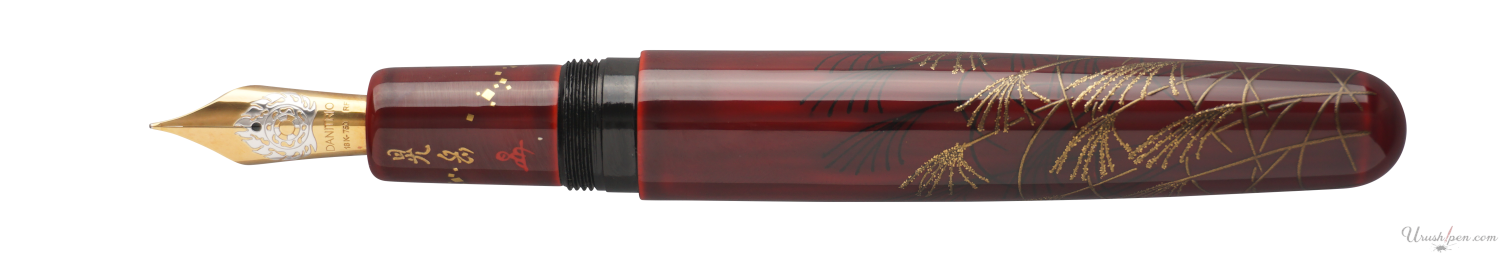 Danitrio Autumn Poem Maki-E on Takumi Fountain Pen