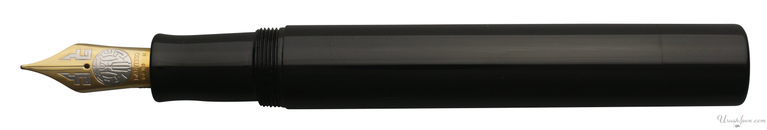 Danitrio Tame-Nuri in Black on Sho-Genkai Fountain Pen Open