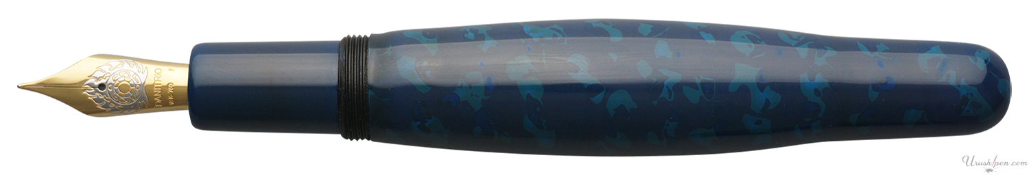 Danitrio Tsugaru-nuri Kara-nuri in Blue on Hyotan Fountain Pen