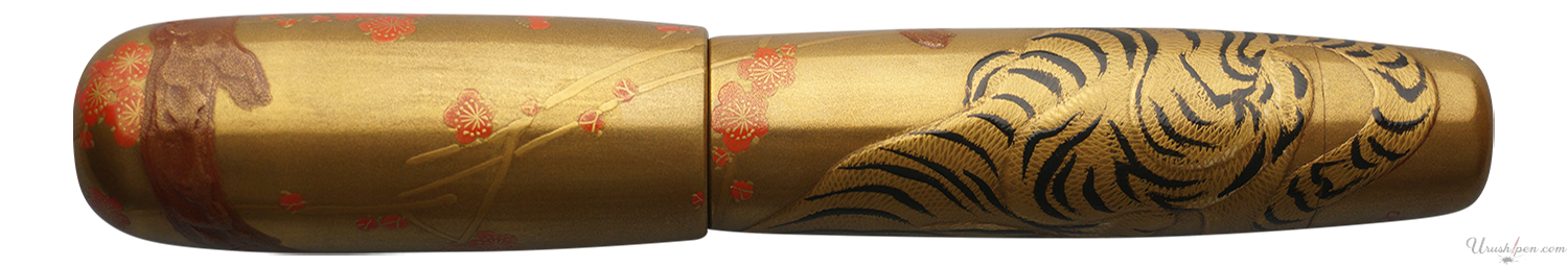 Danitrio Tora-zu Tiger Maki-E on Yokozuna Fountain Pen