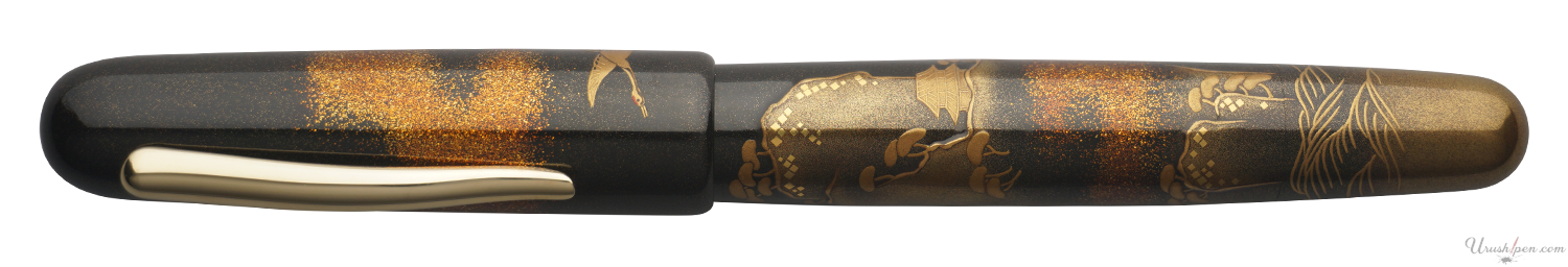 Danitrio Horaisan Maki-E on Densho Fountain Pen