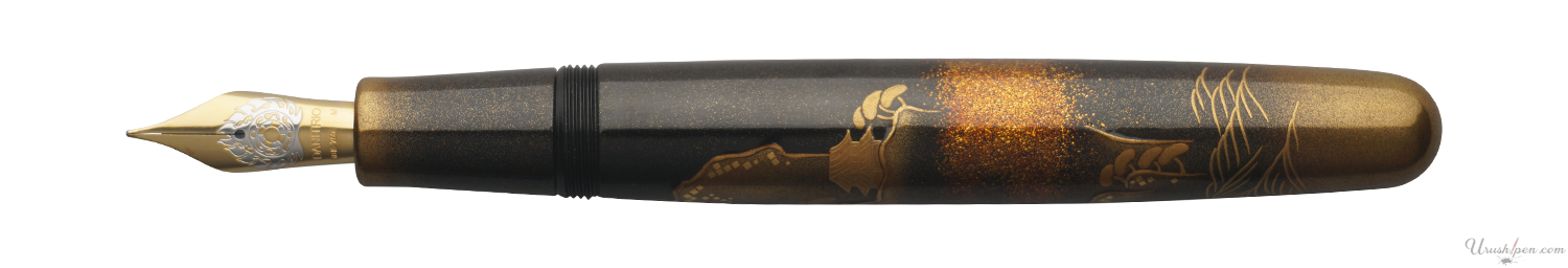 Danitrio Horaisan Maki-E on Densho Fountain Pen