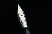 Load image into Gallery viewer, ShiZen Sakura&#39;s Reflection on Ranga M4C Fountain Pen