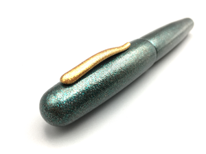 Danitrio Ishimeji in Blue on Mikado Fountain Pen