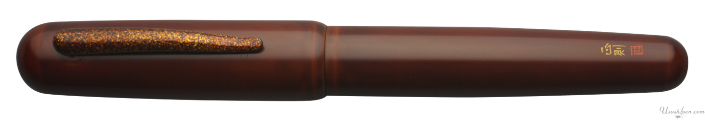 Danitrio Irokeshi-dame in Red on Takumi Fountain Pen Closed