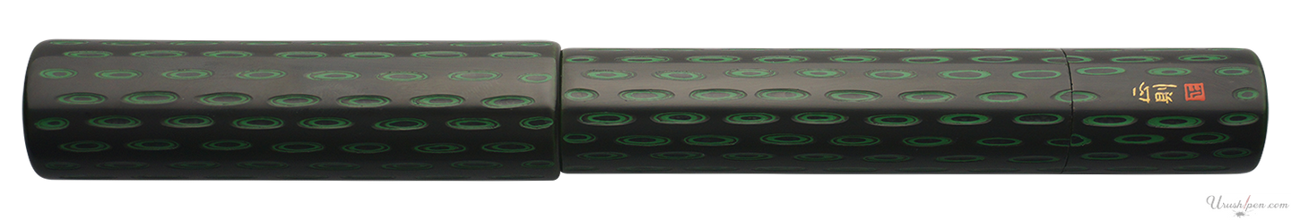 Danitrio Kama-nuri in Bright Green on Genkai Fountain Pen