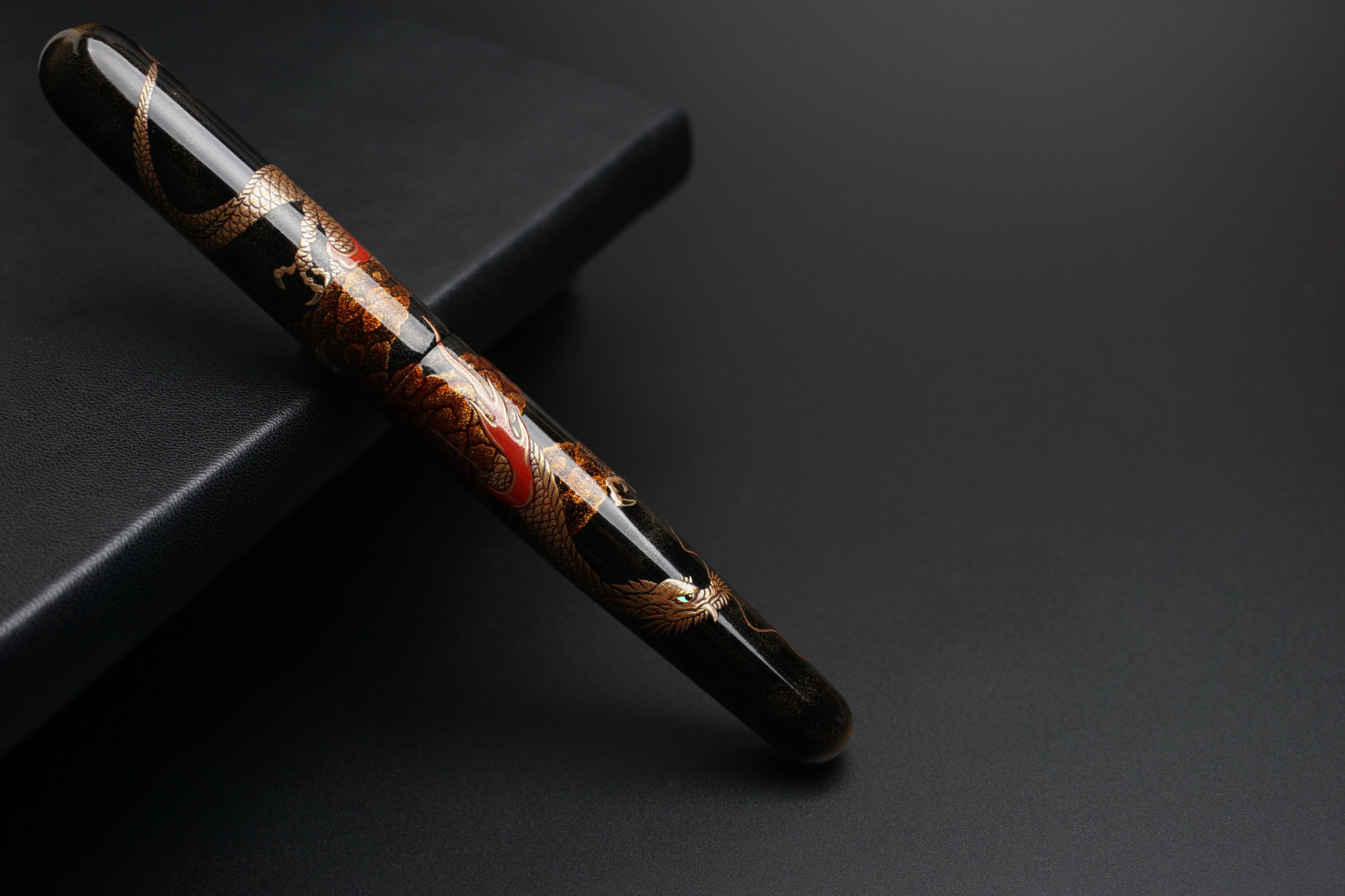 ShiZen Dragon's Descent Taka-maki-e on Ranga M4C Fountain Pen