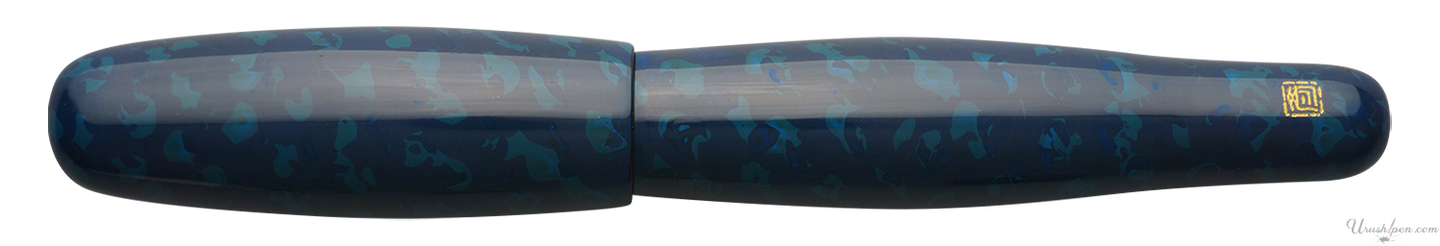 Danitrio Tsugaru-nuri Kara-nuri in Blue on Hyotan Fountain Pen