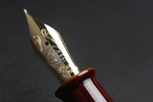 Load image into Gallery viewer, ShiZen Tanoshi Kiiro Tame-nuri on Ranga M4C Fountain Pen