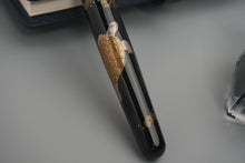 Load image into Gallery viewer, ShiZen Two Swimming Turtles on Ranga M5 Fountain Pen